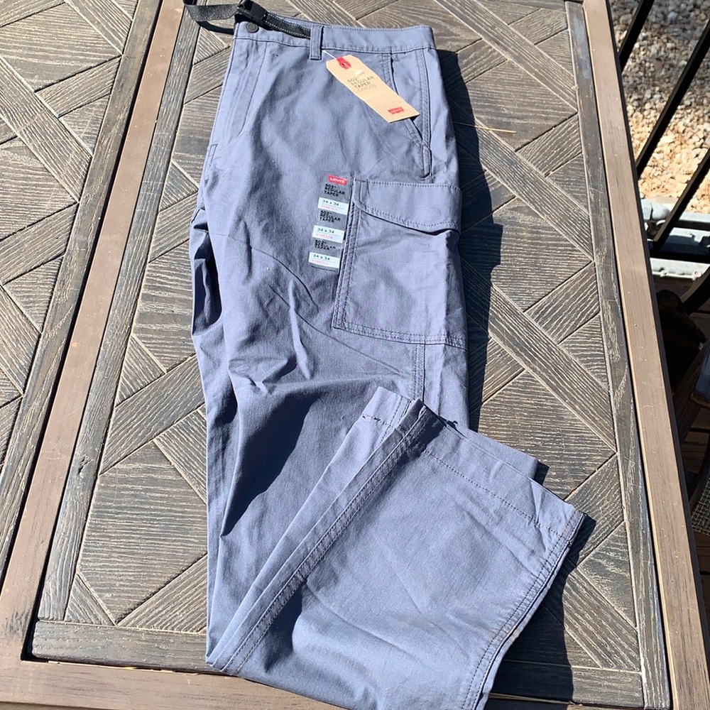 NWT BLUE LEVIS CARGO